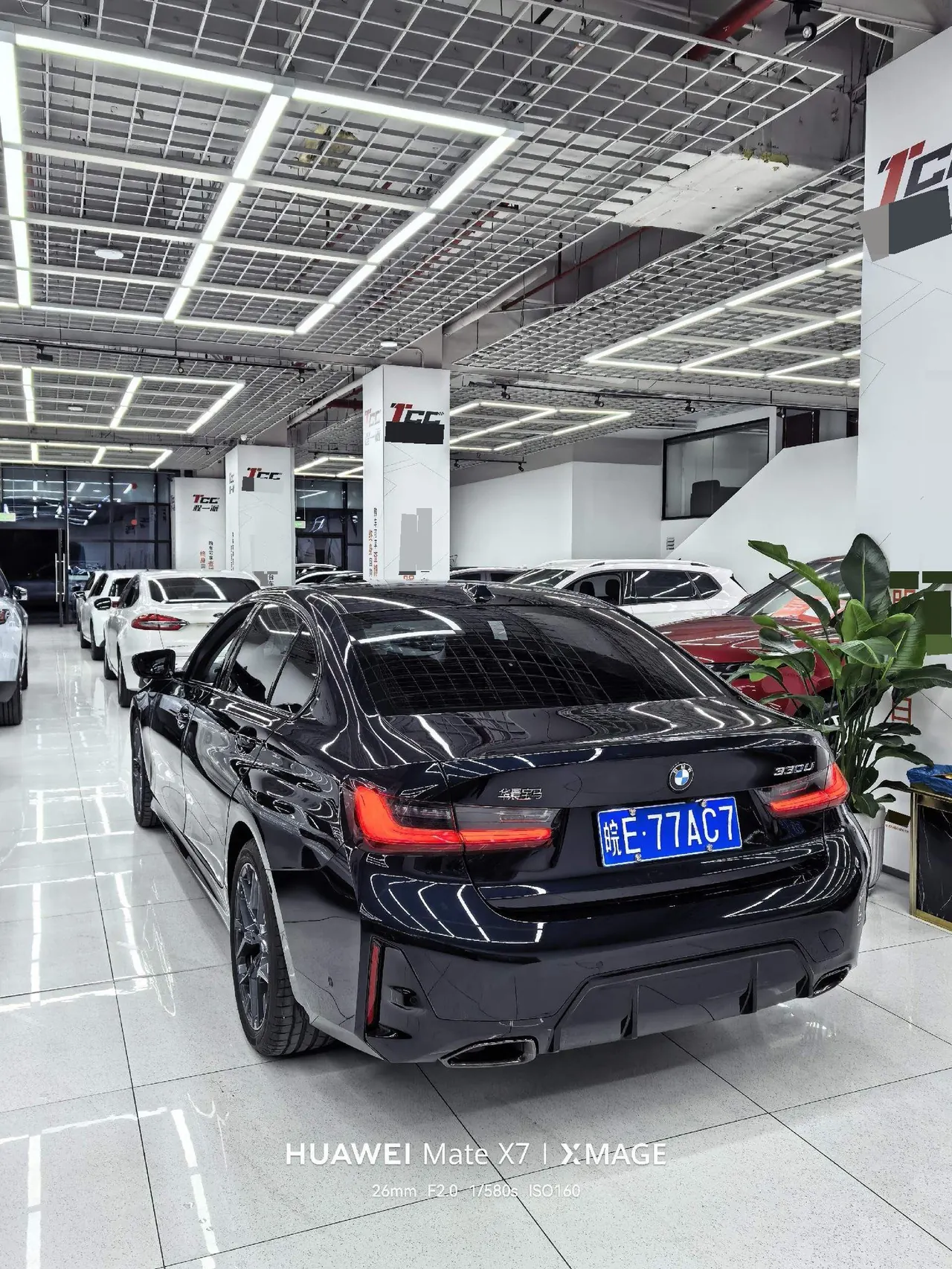 BMW 3 Series 2026 330Li 2.0T M Sports Obsidian Night Suit Automatic Gear 2