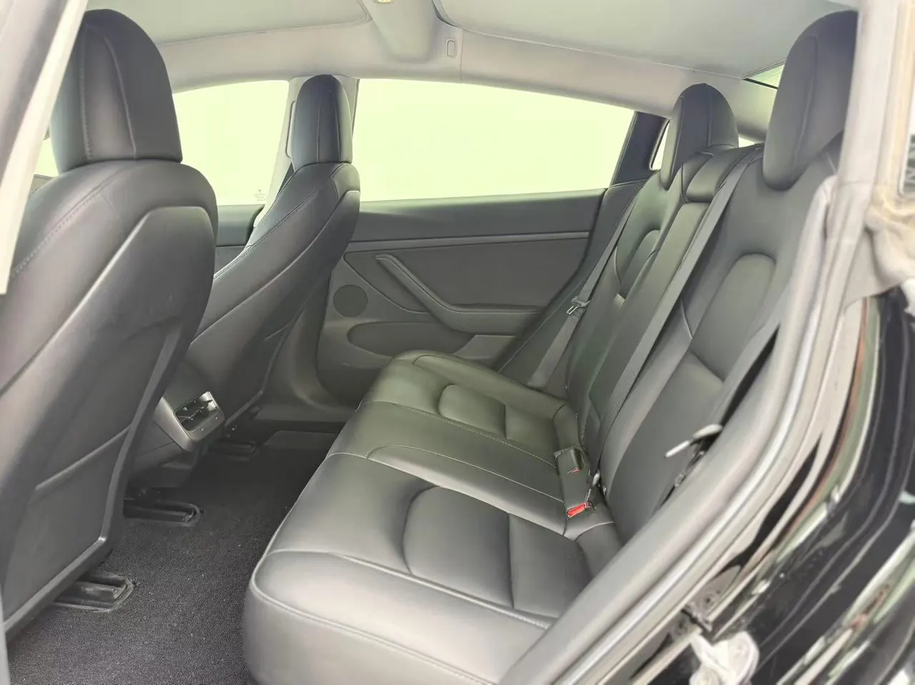 Tesla 2022 Model 3 rear-wheel drive version of automatic transmission 6