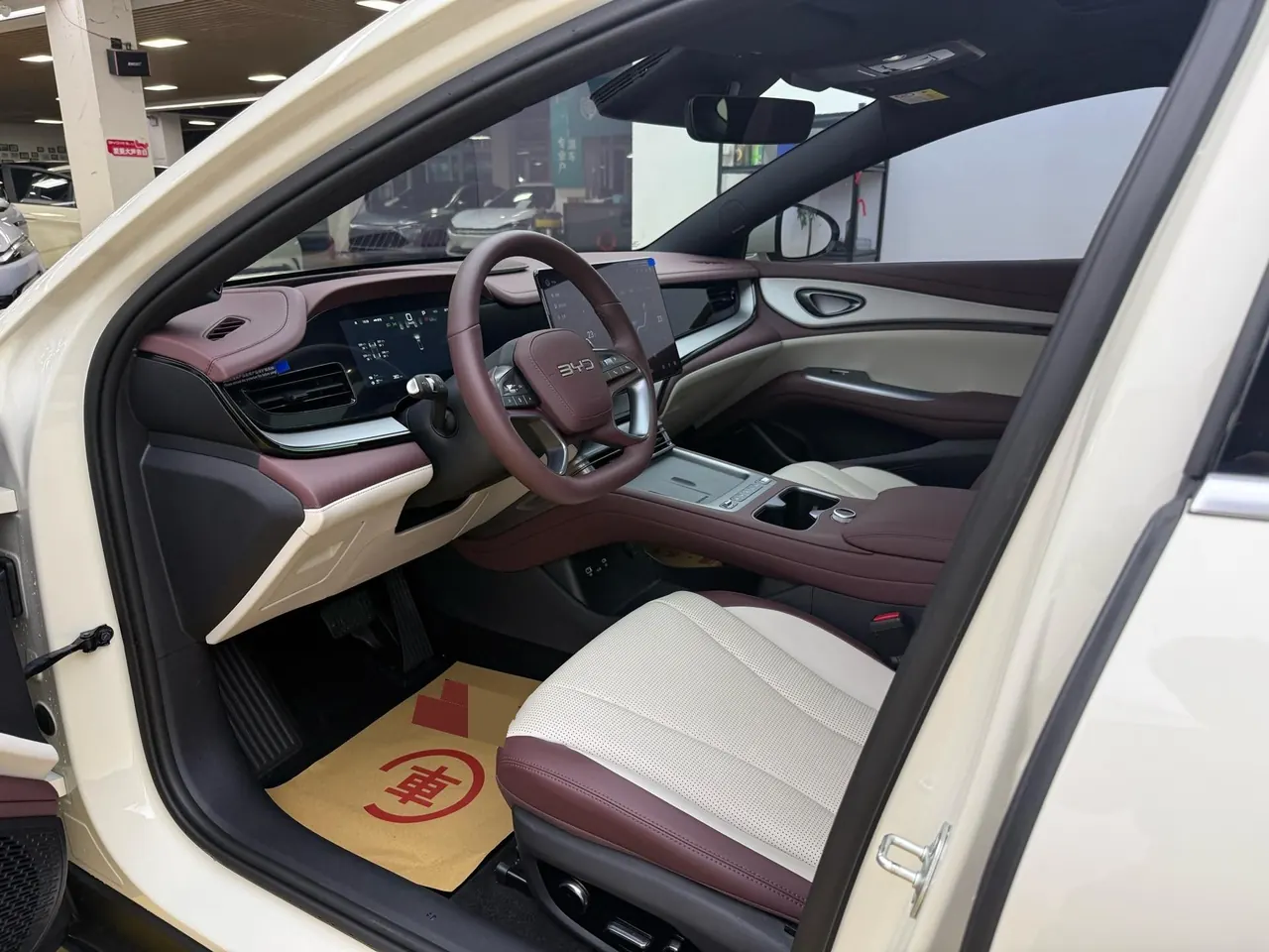 BYD 2026 Seal 07 DM-i 1.5T CVT 230km Flagship Automatic 4