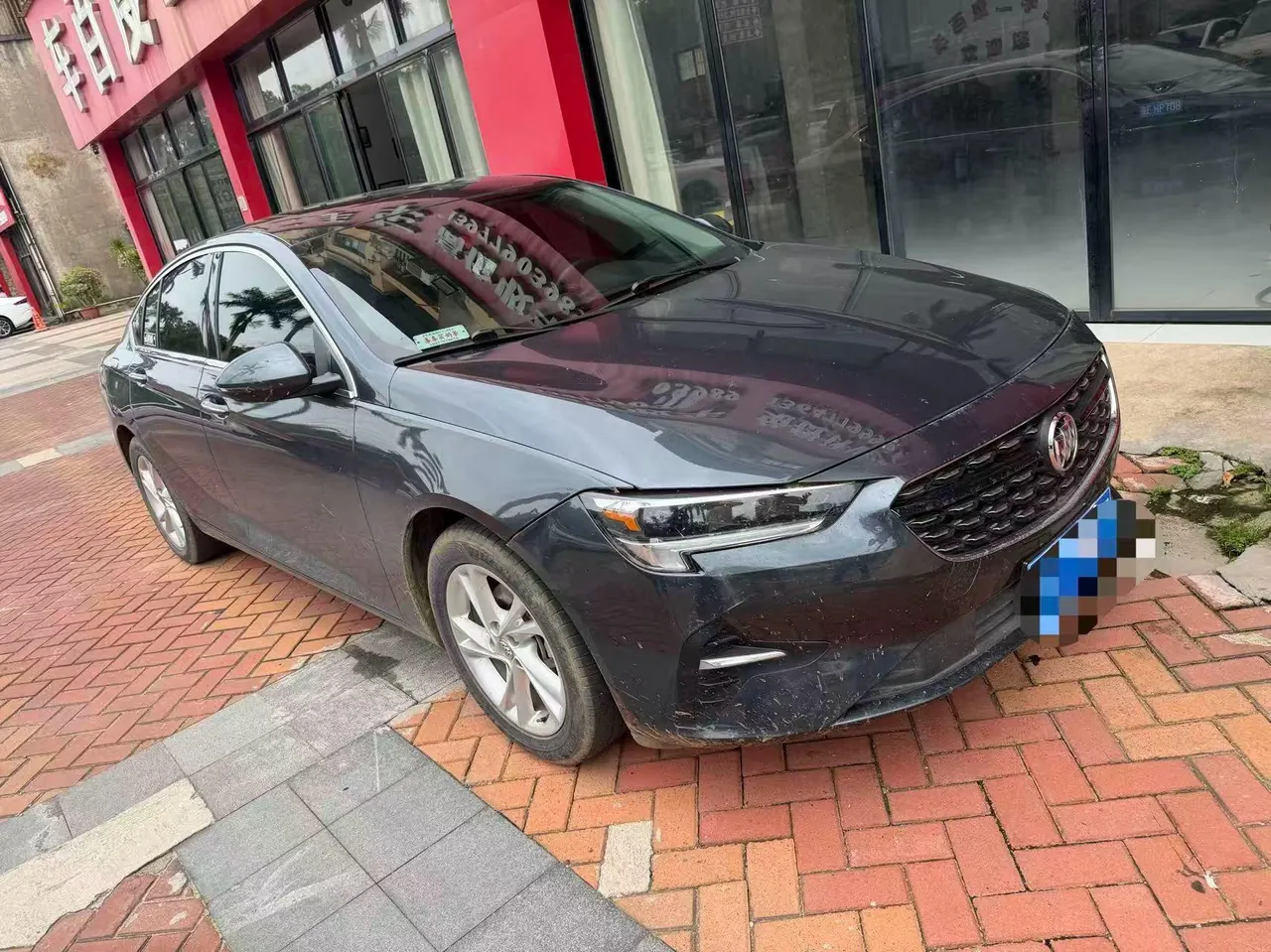 Buick 2020 Regal 1.5T 552T Elite Automatic Gear 2