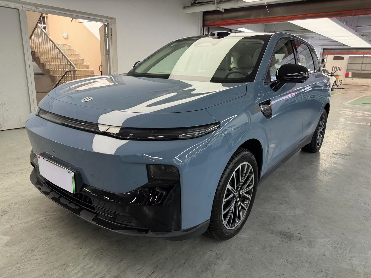Open image lightbox: Leapmotor 2025 B 10 600 laser Radar smart driving version of automatic gear