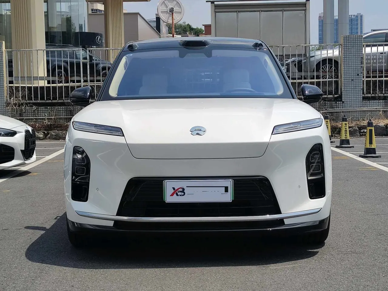 NIO 2026 ES8 6-seat executive deluxe automatic gear 4
