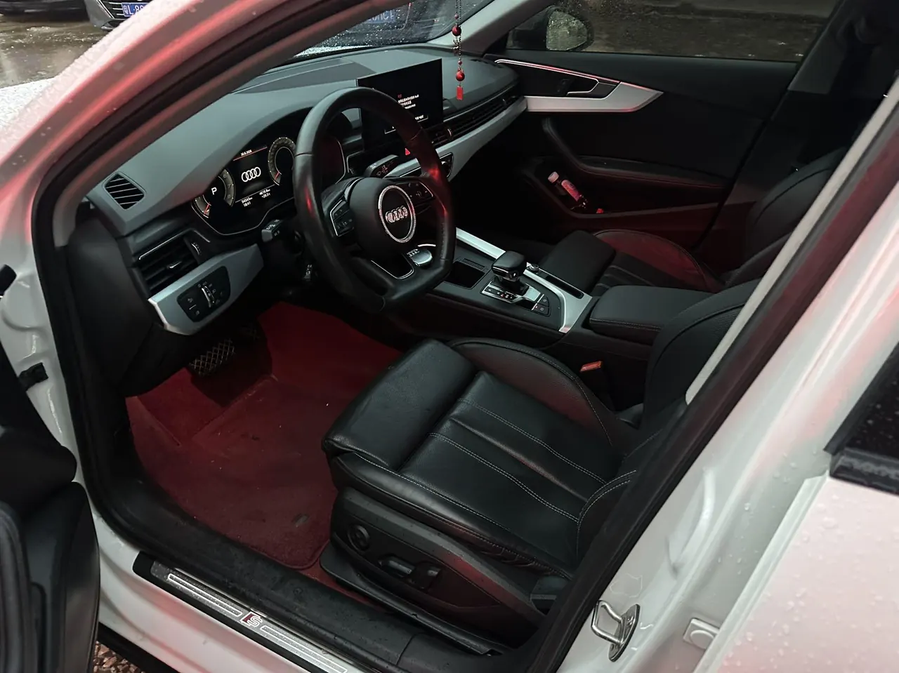 Audi 2022 A4L 2.0TFSI 40TFSI Deluxe Dynamic Automatic 3