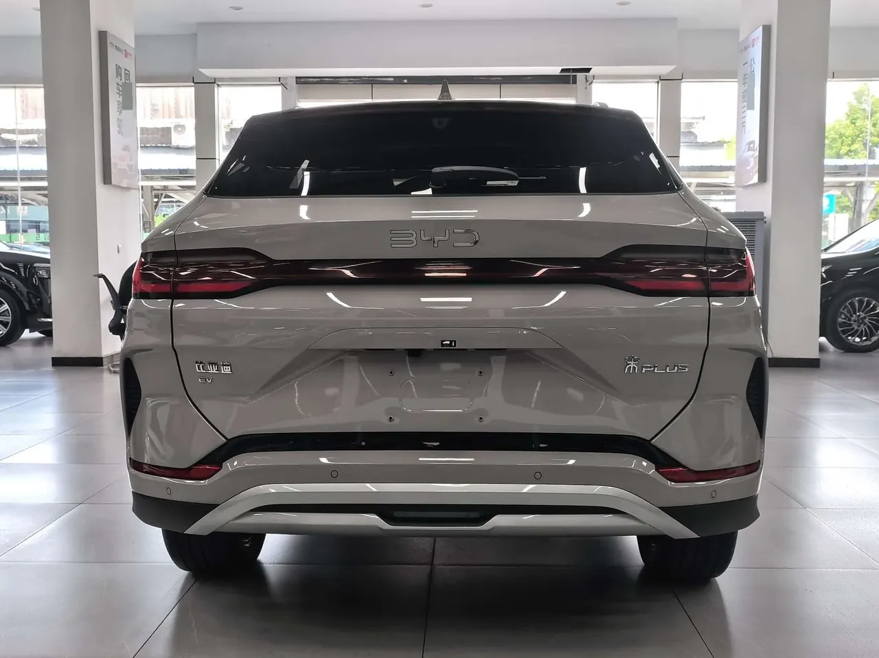 BYD Song PLUS New Energy 2025 Song PLUS EV Smart Driving Edition 520km Luxury Automatic Gear 8
