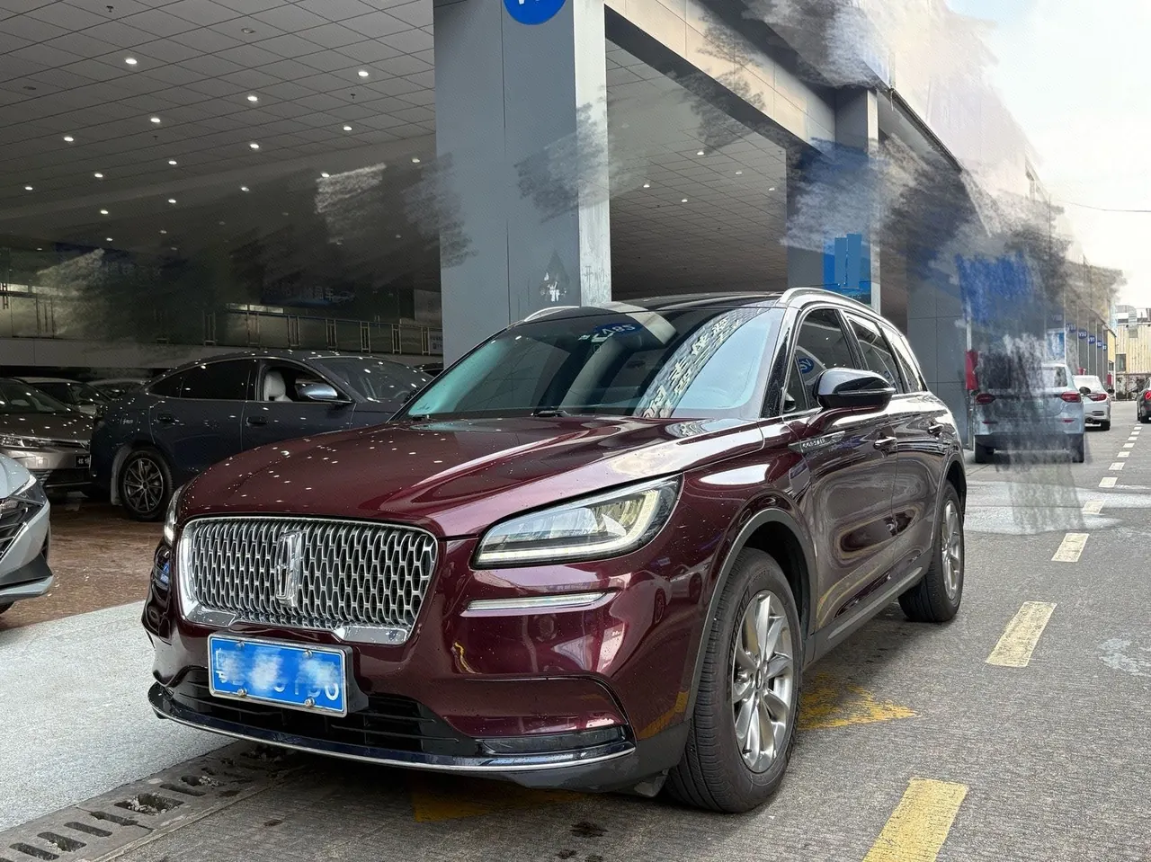 打开图片灯箱:Lincoln 2021 adventurer 2.0T two-wheel drive exclusive edition automatic gear