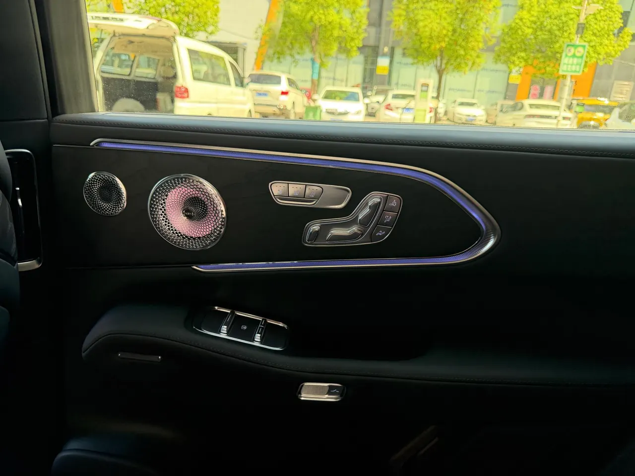 Zeekr 2026 Zeekr 8X 2.0T Ultra Edition 70kWh Automatic 9