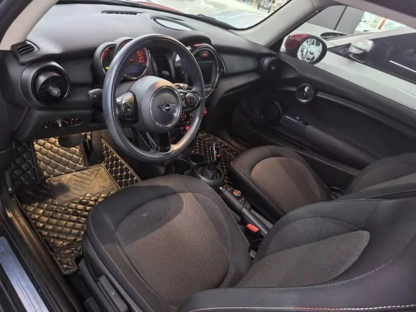 MINI Mini (imported) 2020 Mini One PLUS 1.5T automatic gear 6
