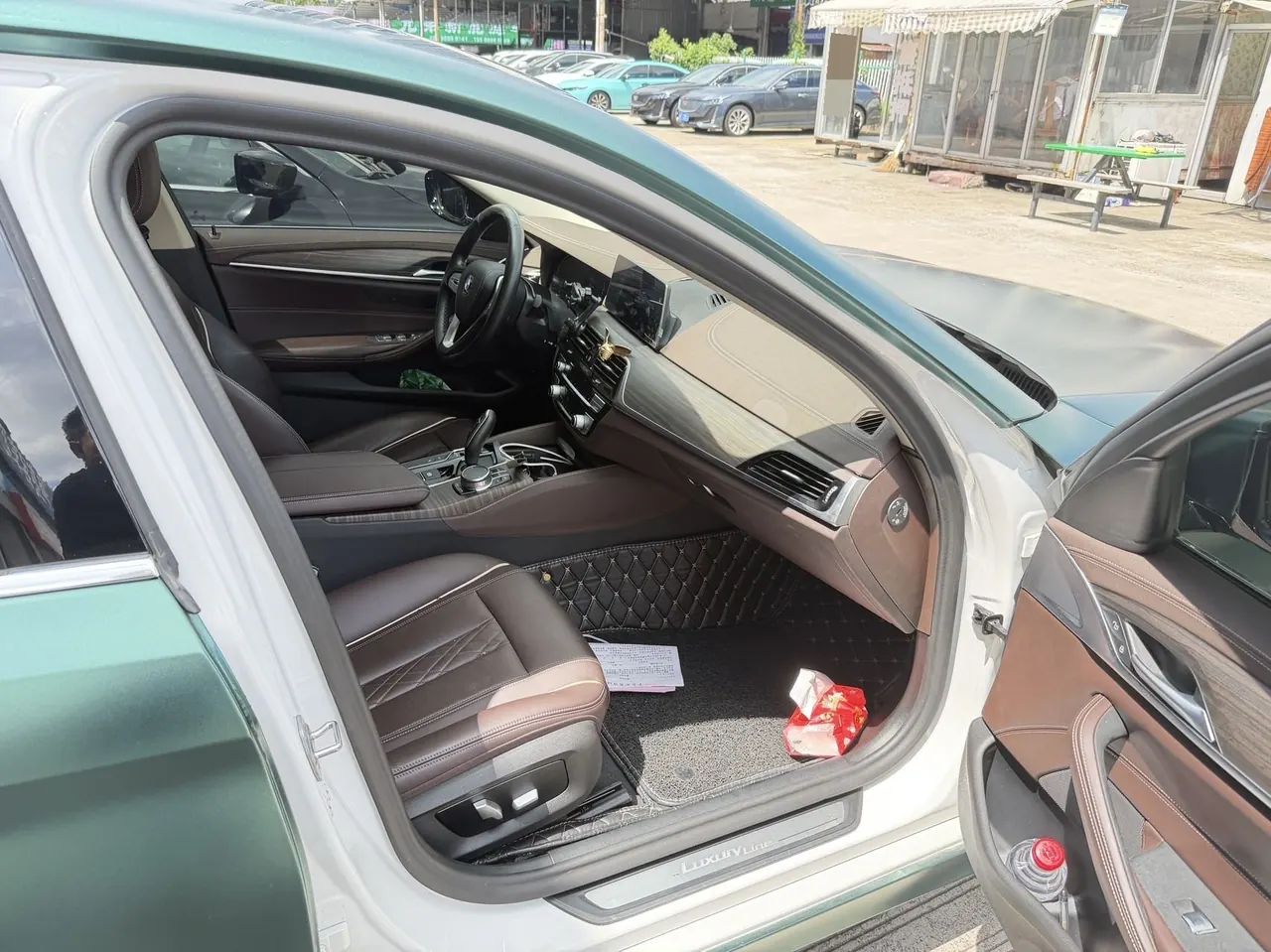 BMW 5 series new energy 2020 530Le 2.0T mileage upgraded luxury package automatic gear 7