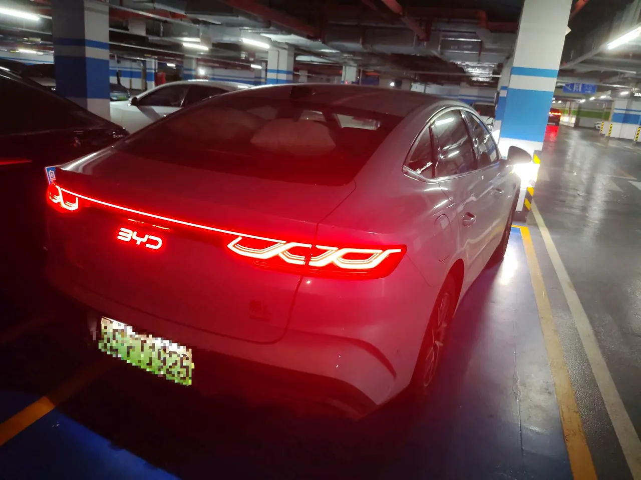 BYD 2026 Qin L DM-i 1.5 stepless 128KM leading automatic gear 2