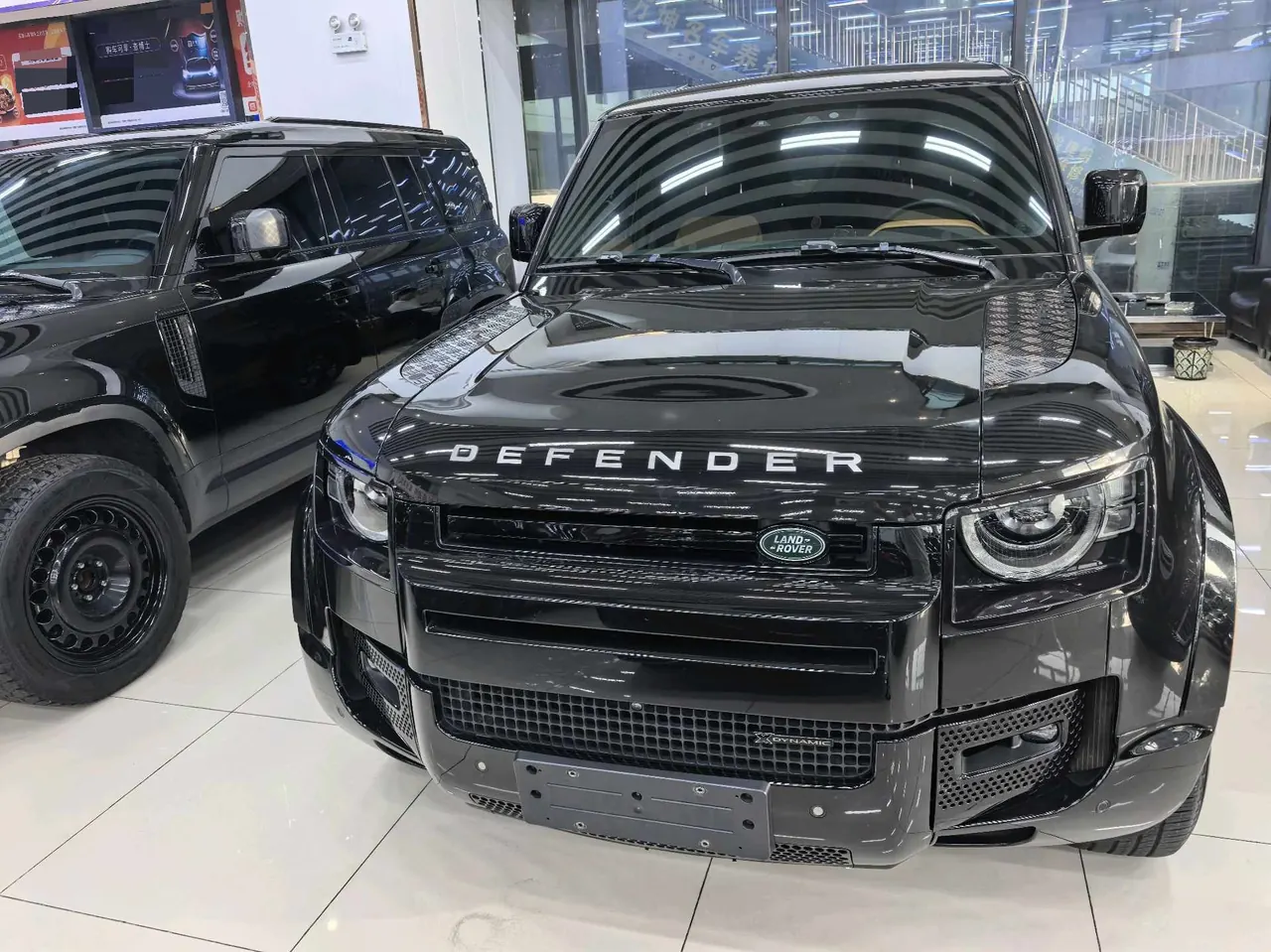 Land Rover Guard (Imported) 2023 Guard 110 48V 3.0T P400 X-DYNAMIC HSE (Modified) Automatic Gear 2