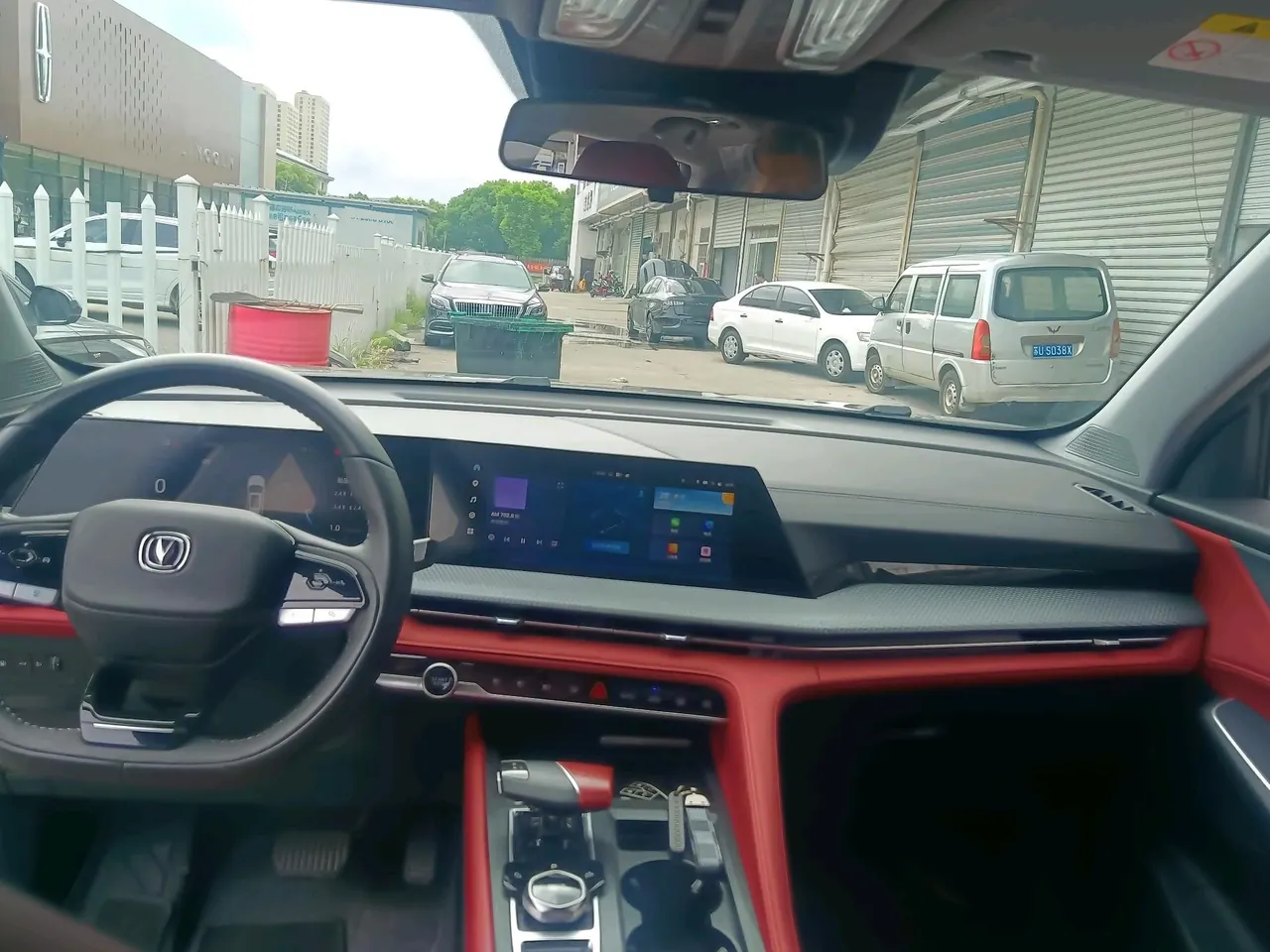 ChangAn 2022 CS75 PLUS 1.5T Honorable Automatic Gear 2