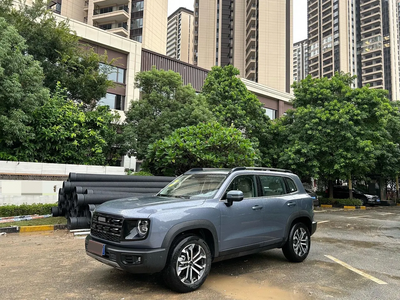 打开图片灯箱:Haval 2024 big dogs 1.5T border animal husbandry version of automatic gear