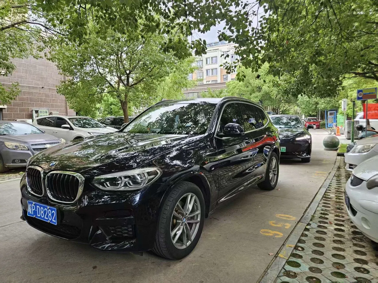 Open image lightbox: BMW 2020 X3 xDrive28i 2.0T M sports suit automatic gear