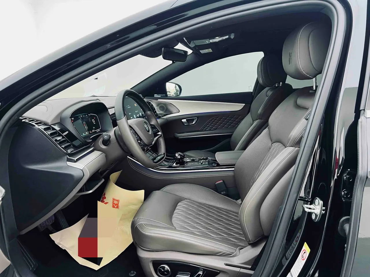 BYD 2024 Han DM-i 1.5T stepless glory version 121KM exclusive automatic gear 3