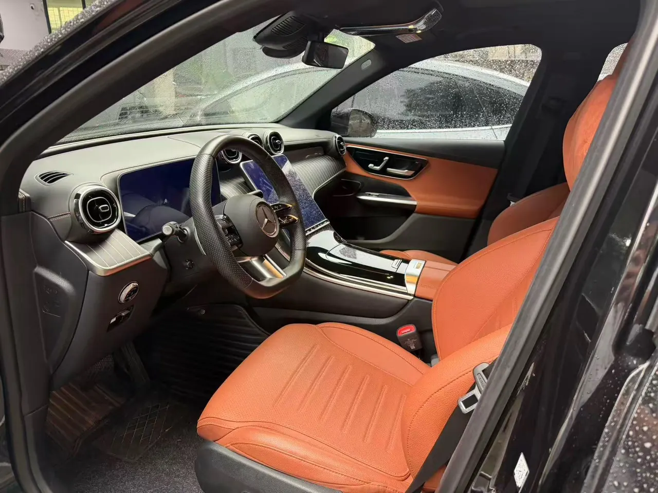 Mercedes Benz 2023 GLC 300 L 4MATIC 48V 2.0T dynamic 5-seat automatic gear 10