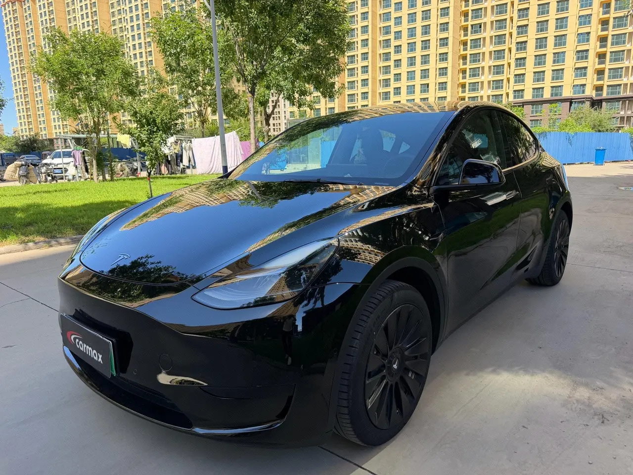 Open image lightbox: Tesla 2022 Model Y rear-wheel drive version automatic transmission