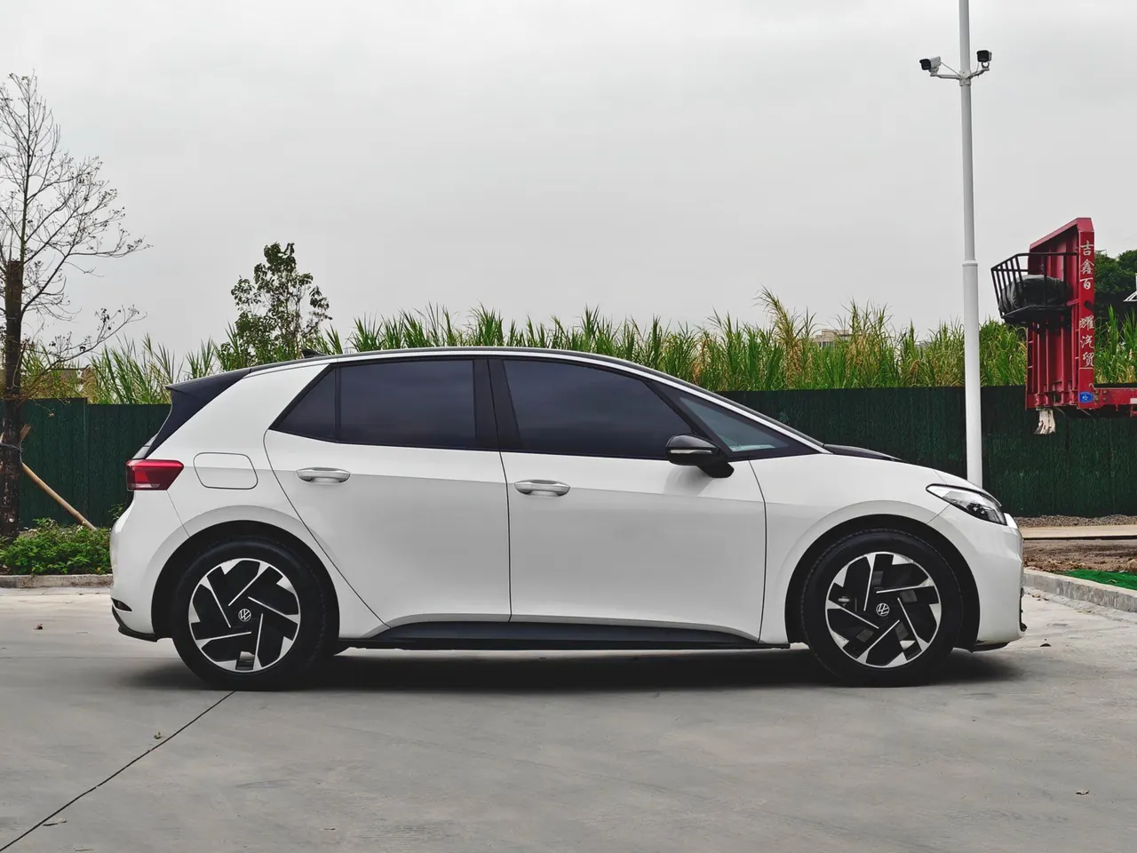 Volkswagen 2024 ID. 3 superior version of automatic transmission 2
