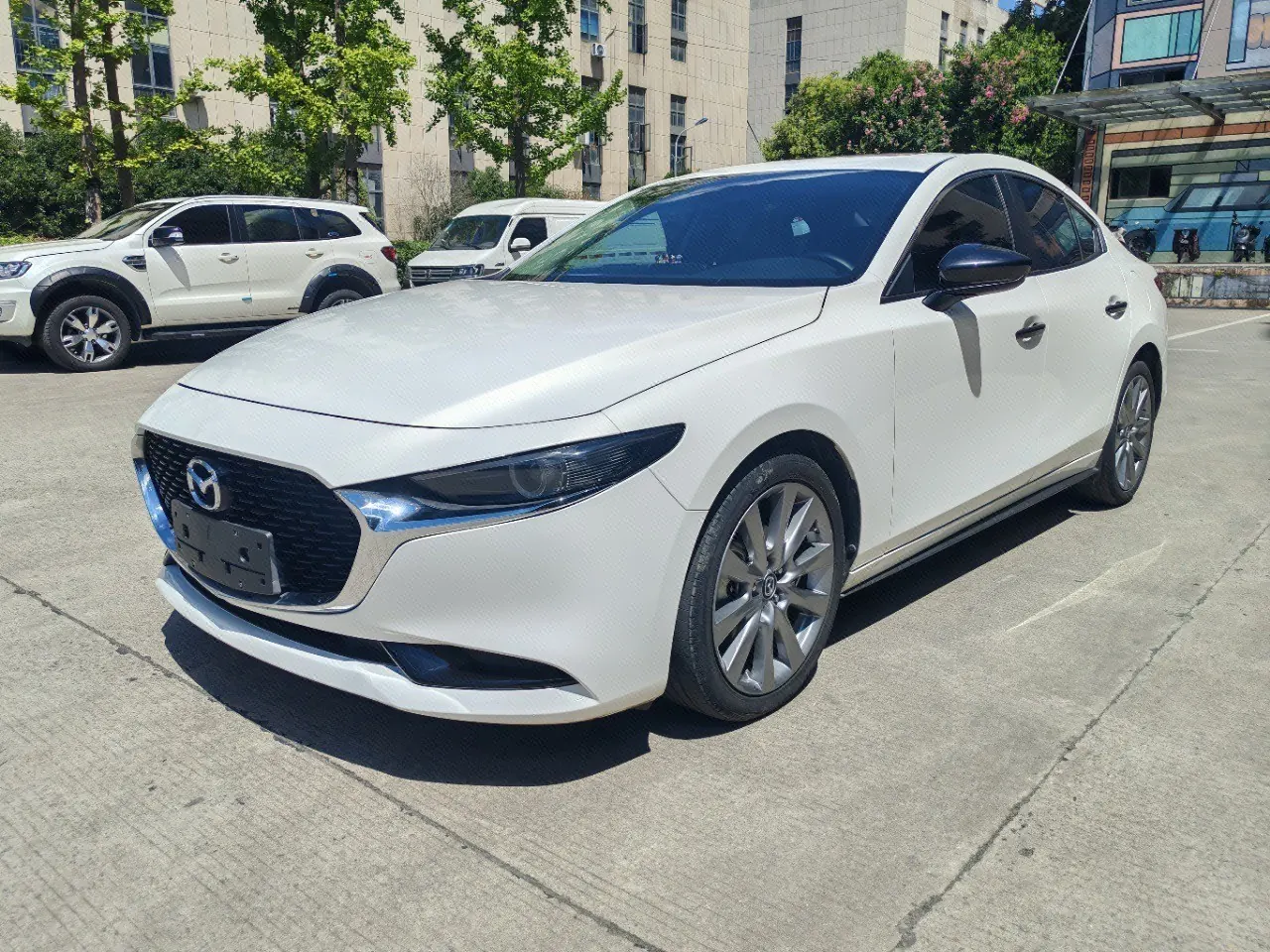 打开图片灯箱:Mazda 3 Oncorsela 2023 Mazda 3 Oncorsela-sedan 2.0 quality version automatic transmission