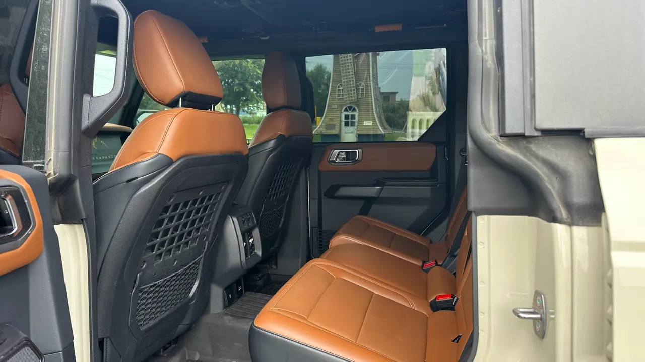 Ford 2024 Liema 2.3T Long Beach Automatic Gear 6