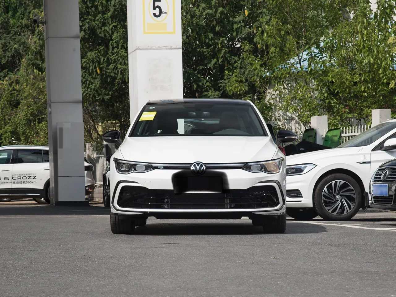 Volkswagen 2023 Golf 8 R-Line 1.4TSI 280TSI Lite Automatic 2