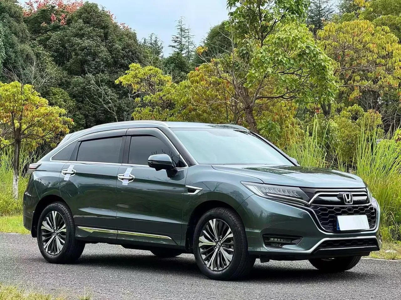 Honda 2020 UR-V 2.0T 370TURBO 4-wheel drive exclusive automatic gear 3