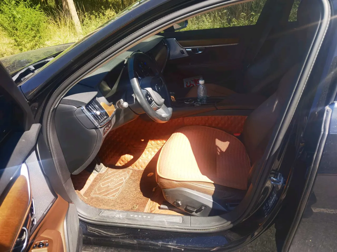 Volvo 2020 S90 2.0T T5 Zhiyi Deluxe Edition Automatic Gear 2