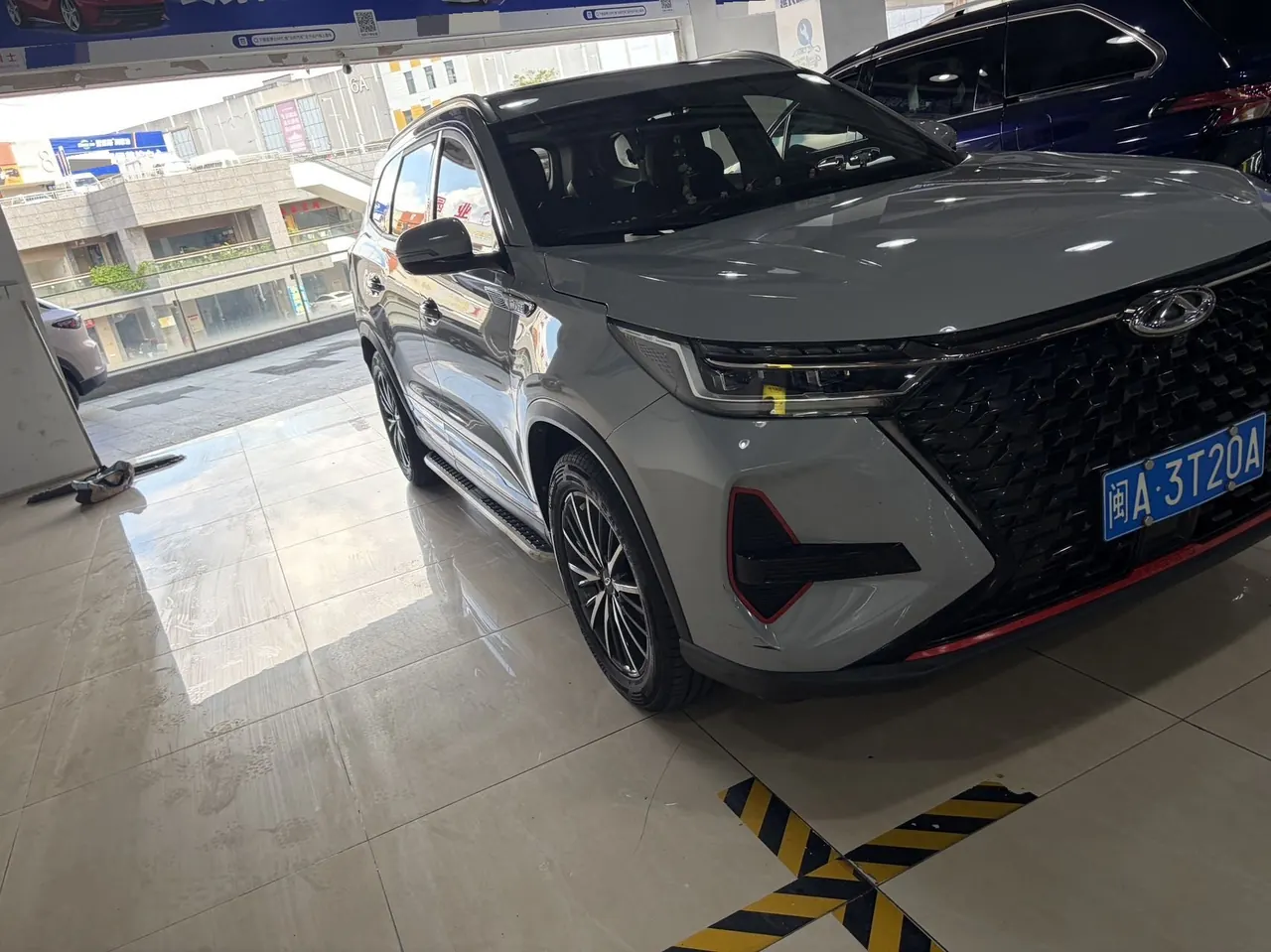 Chery 2022 Ruihu 8 PRO 1.6T 290T Two-Drive Sky Edition 7-seat Automatic Gear 3