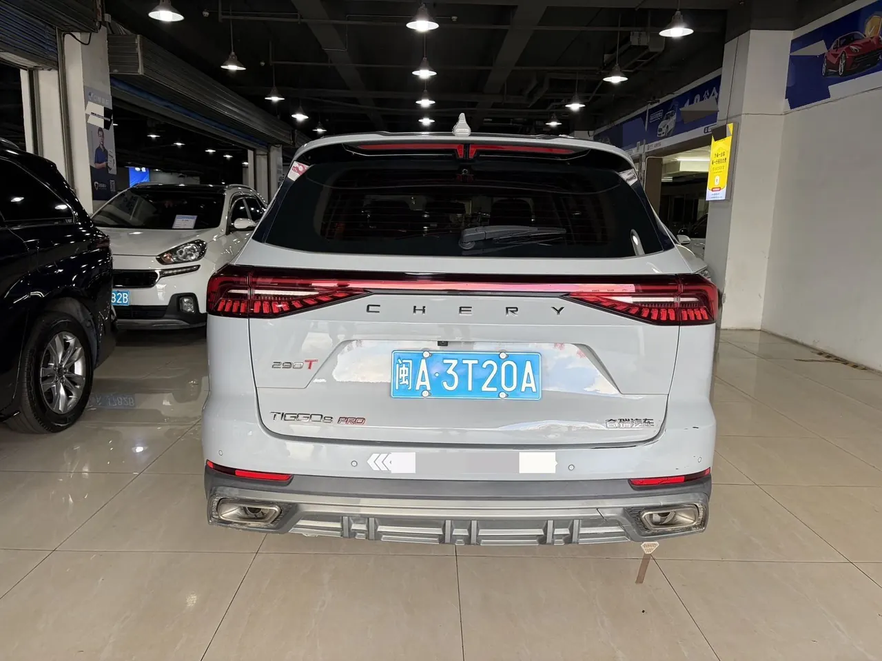 Chery 2022 Ruihu 8 PRO 1.6T 290T Two-Drive Sky Edition 7-seat Automatic Gear 4