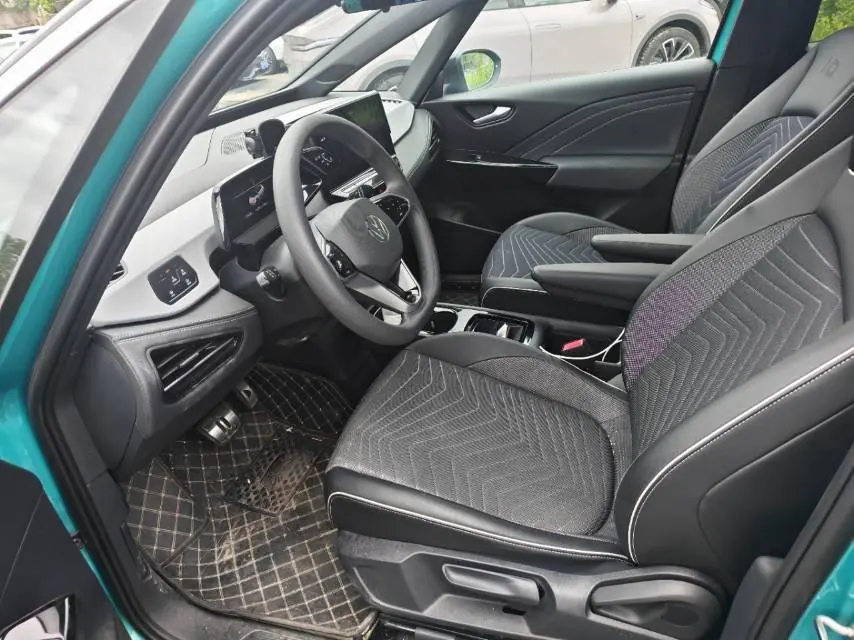 Volkswagen 2024 ID. 3 Pure Intelligence Enjoyment Version, Automatic Transmission 2