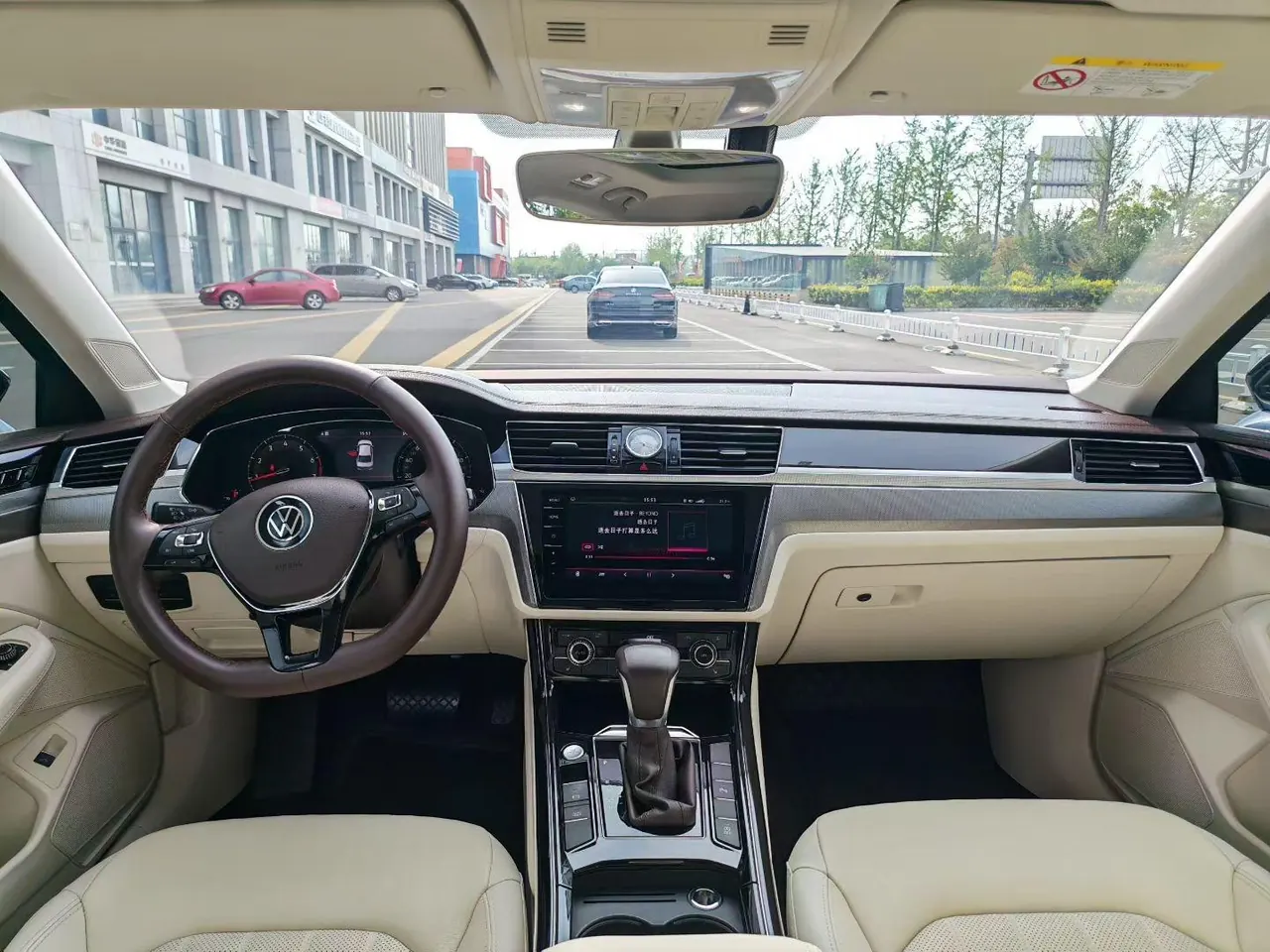 Volkswagen 2021 Huiang 2.0TSI 380TSI Deluxe Edition Automatic Gear 4