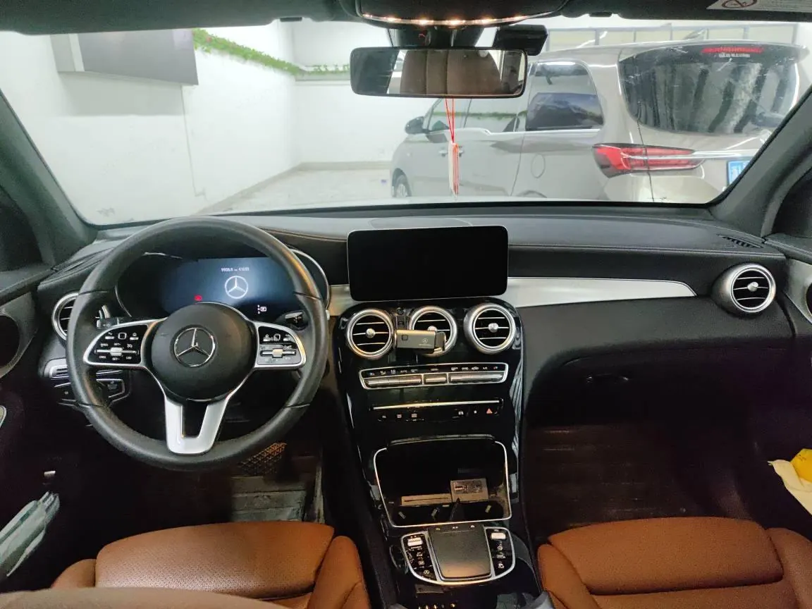 Mercedes Benz 2021 GLC 260 L 4MATIC 2.0T Dynamic Automatic 2