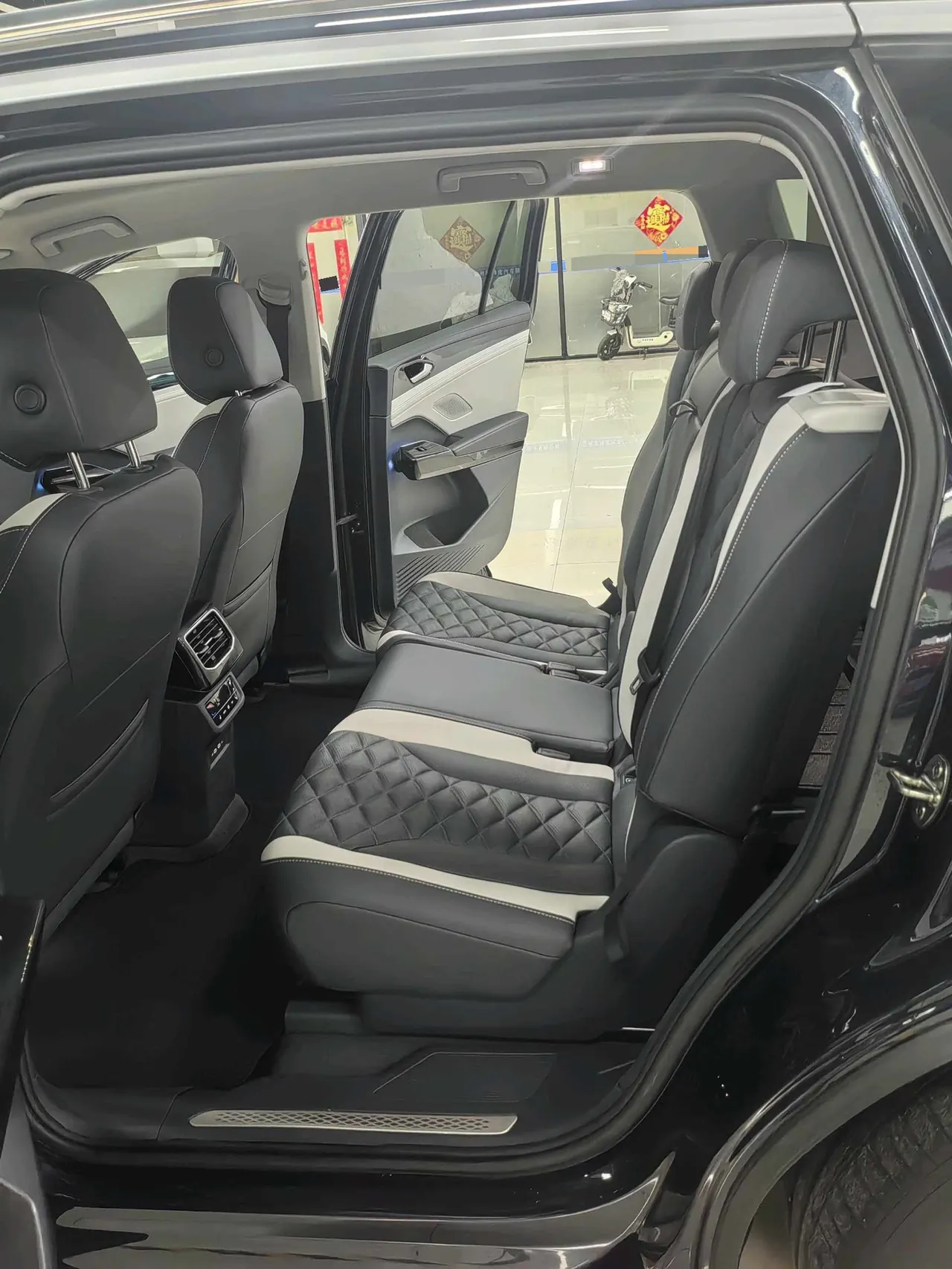 Volkswagen 2022 ID. 6 CROZZ Long Endurance PRO Edition Automatic Transmission 13