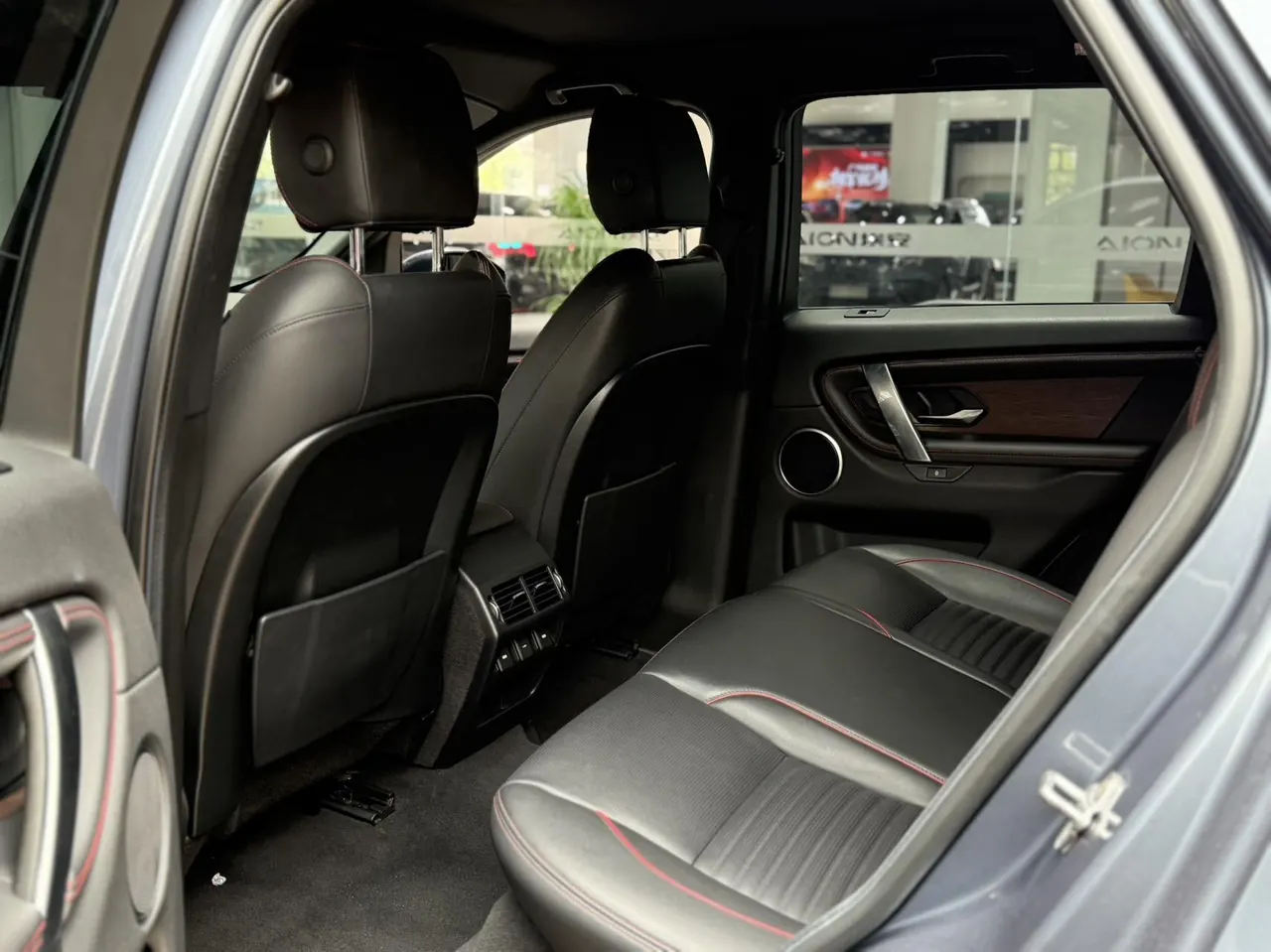 Land Rover 2020 Discovery Sports Edition 48V 2.0T 249PS R-Dynamic S Performance Edition Automatic Gear 4