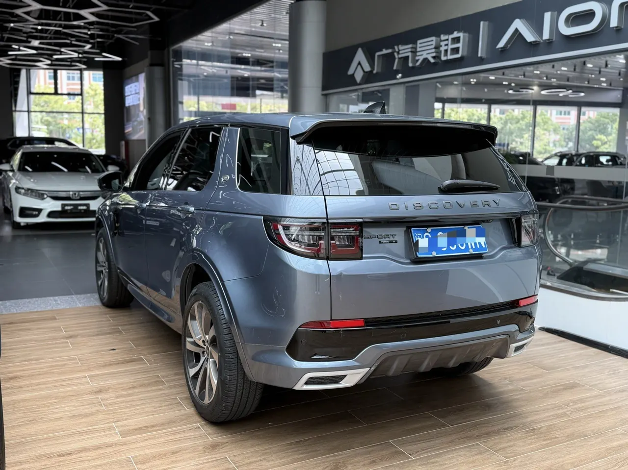 Land Rover 2020 Discovery Sports Edition 48V 2.0T 249PS R-Dynamic S Performance Edition Automatic Gear 5