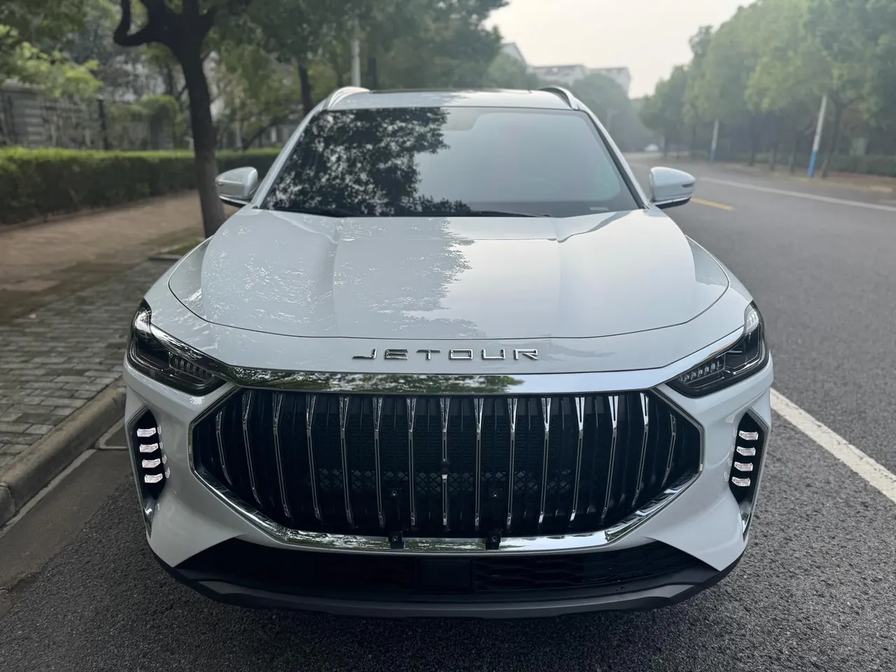 Jetour 2024 X70 PLUS 1.5T Champion Edition MAX7 Automatic Gear 2