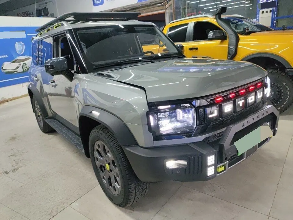 Jetour 2024 ShanHai T2 C- DM 1.5T 206KM 4-wheel drive mountain version automatic gear 2