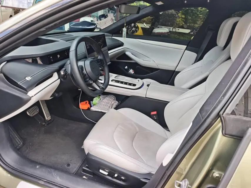 MI 2024 SU 7 800km 4-wheel drive ultra-long endurance high-end smart driving Max version automatic gear 5