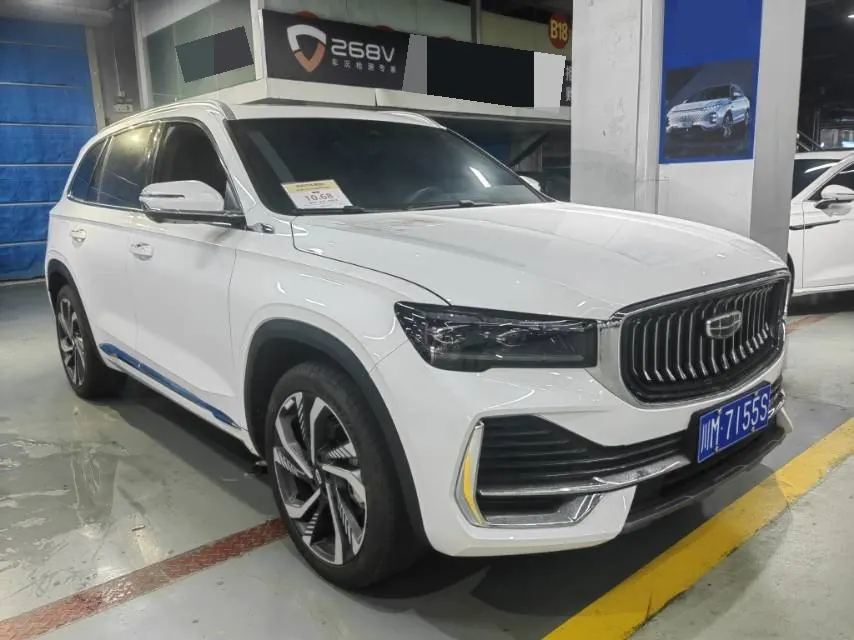Geely 2024 XingyueL (Monjaro) 2.0TD EVO two-wheel drive distinguished automatic transmission 3