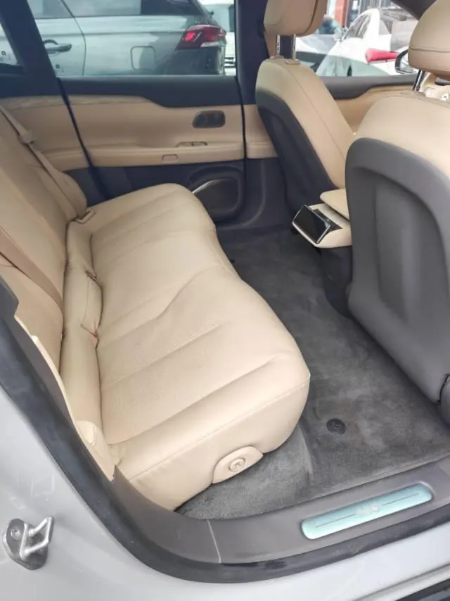 NIO 2022 ET5 75kWh automatic gear 7