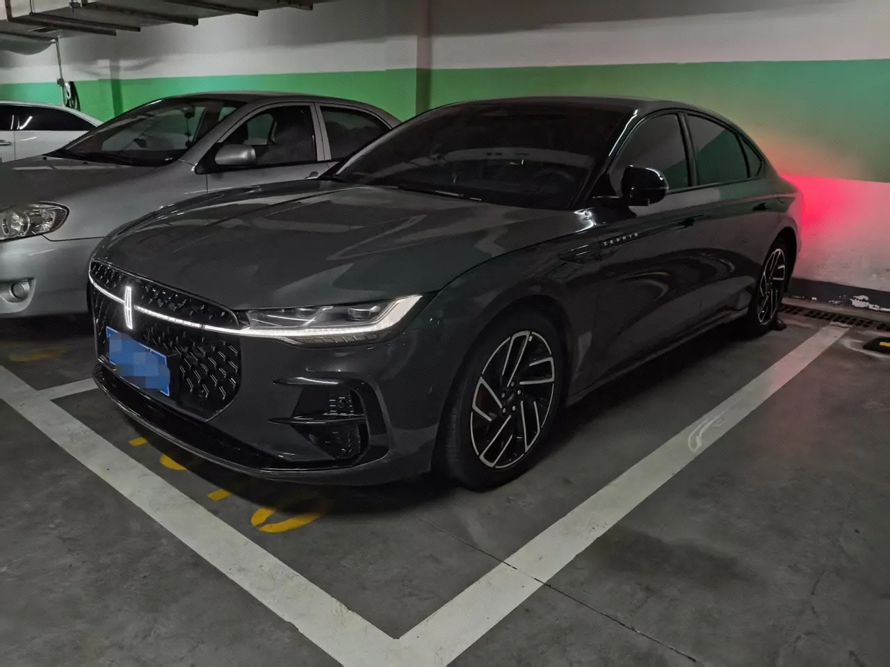 打开图片灯箱:Lincoln 2022 Lincoln Z 2.0T I Enjoy Honorable Edition (Revised) Automatic Gear