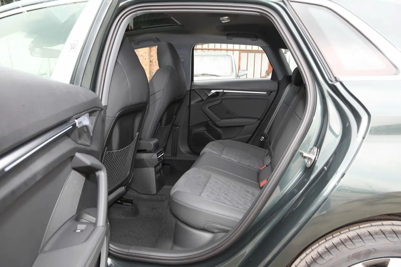 Audi 2022 A3 Sportback 1.4TFSI 35TFSI luxury sports automatic 5