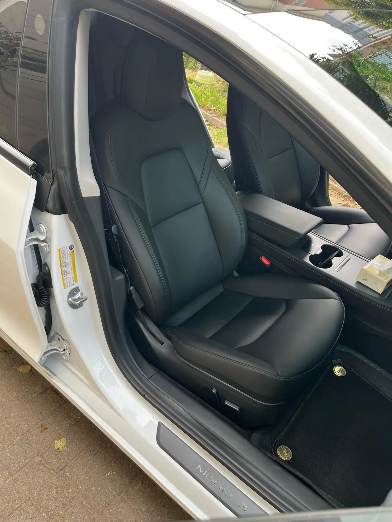 Tesla 2022 Model 3 rear-wheel drive version of automatic transmission 9