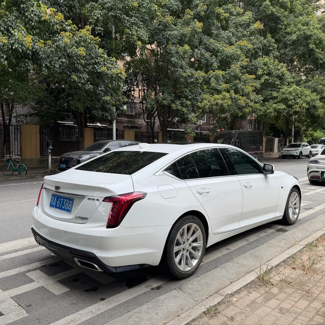 Cadillac 2020 CT5 2.0T 28T Fashion (Modified) Automatic Gear 9
