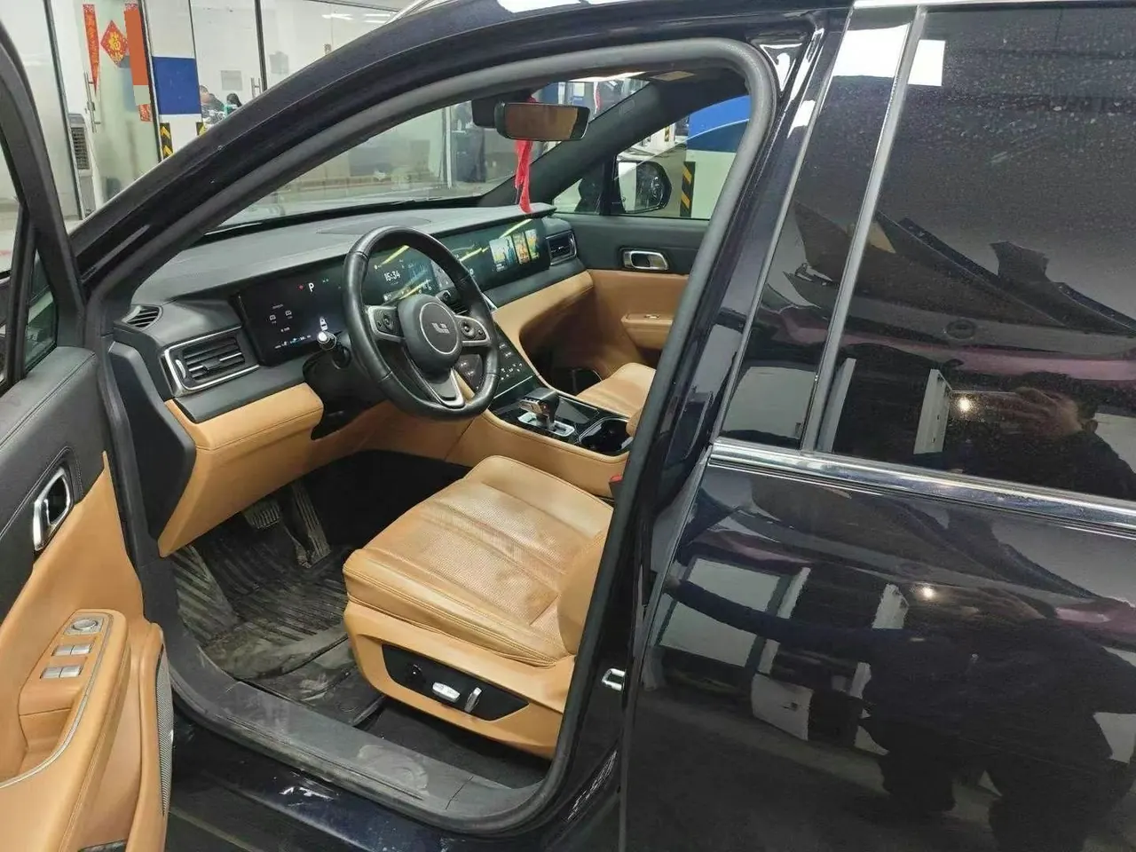 Li 2021 ONE 1.2T extended range 6-seat automatic gear 2