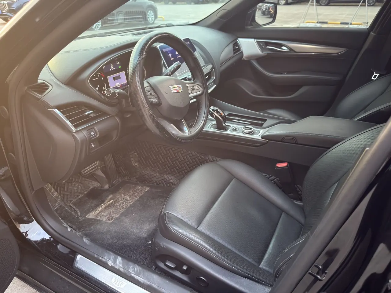 Cadillac 2021 CT5 2.0T 28T luxury automatic gear 4