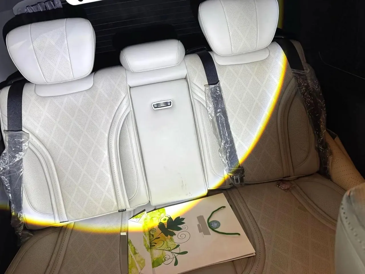 Mercedes Benz V 2021V 260 L 2.0T Premium Edition Automatic Gear 5