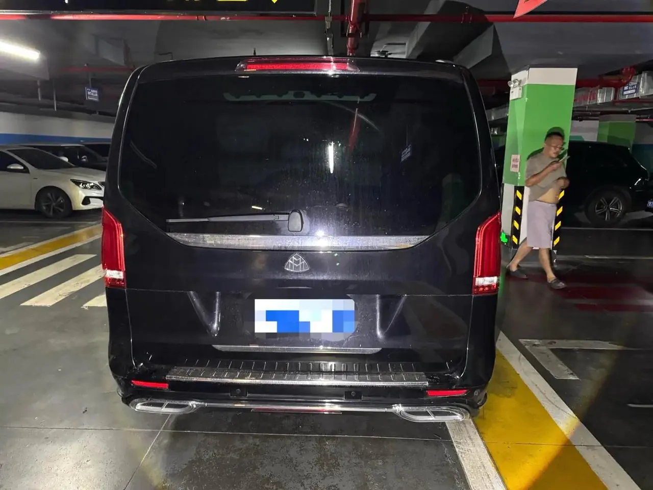 Mercedes Benz V 2021V 260 L 2.0T Premium Edition Automatic Gear 7