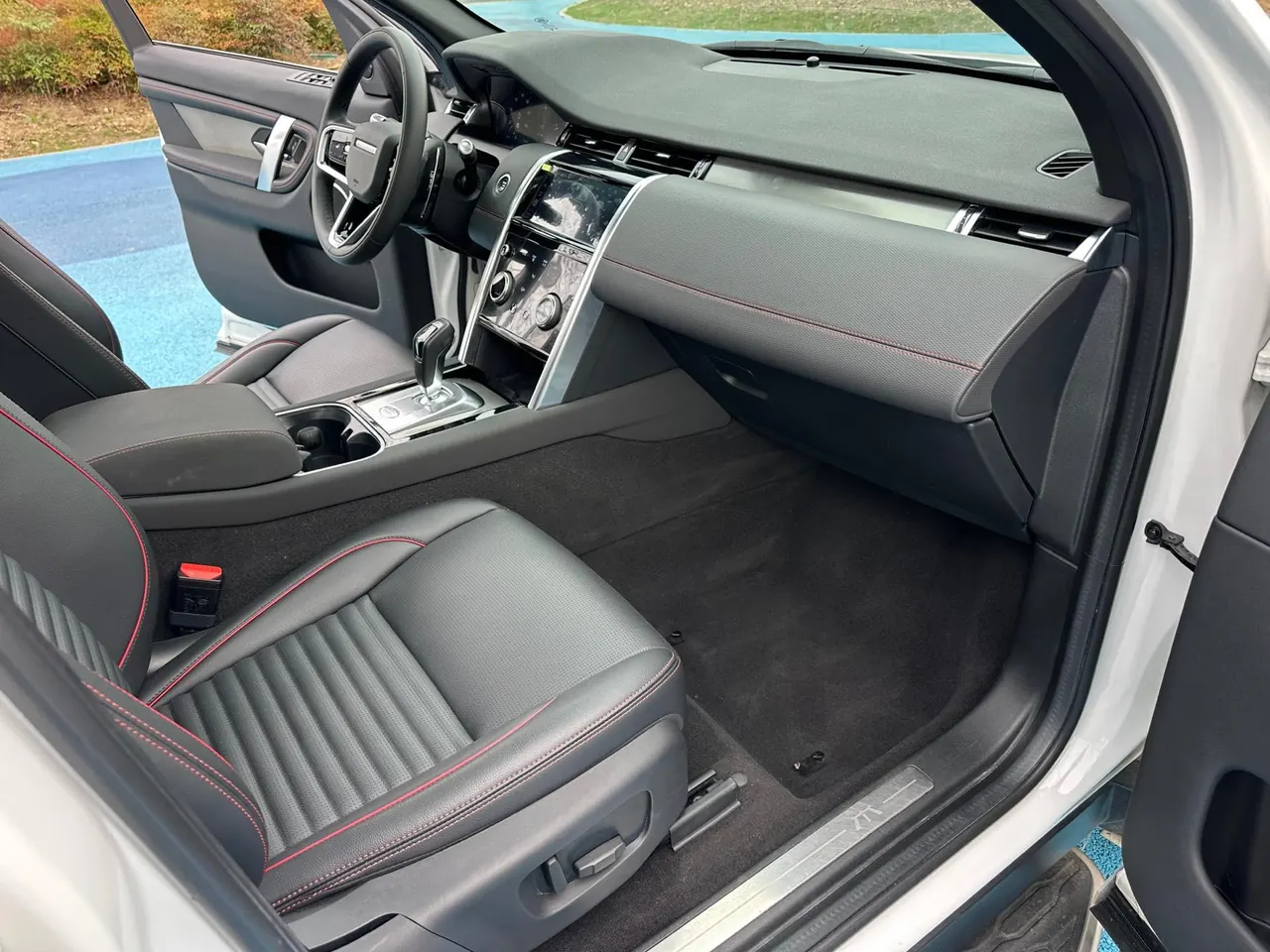 Road Rover 2022 cash discovery sports version 48V 2.0T 249PS metropolitan version 5 automatic gear 7