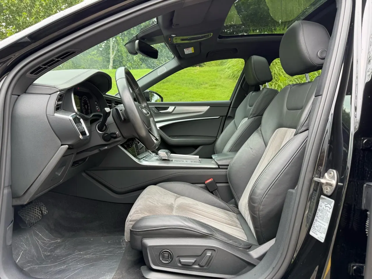 Audi 2021 A6L 2.0TFSI 45TFSI Quattro enjoy dynamic automatic transmission 10