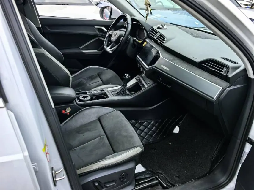 Audi 2021 Q3 1.4TFSI 35TFSI Fashion Dynamic Automatic 5